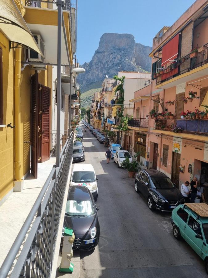 L'Angolo Dei Barcaioli Palermo Exterior photo